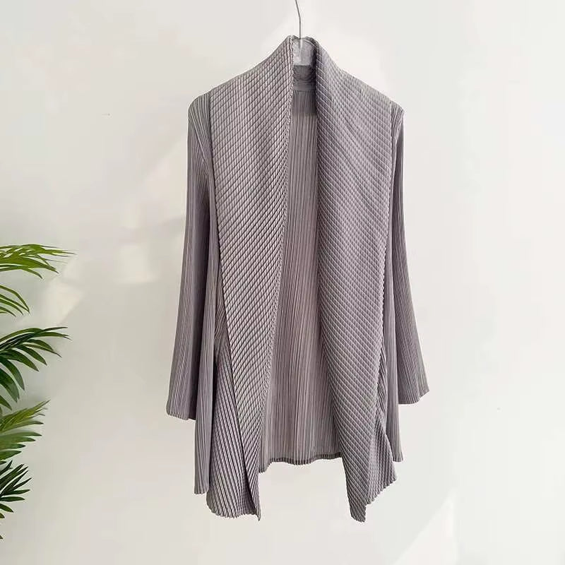 Short Pleated Trench Top Women 2025 Spring New Versatile Solid Color Loose Cardigan Fashion Coat Women'S Fashion 2C788